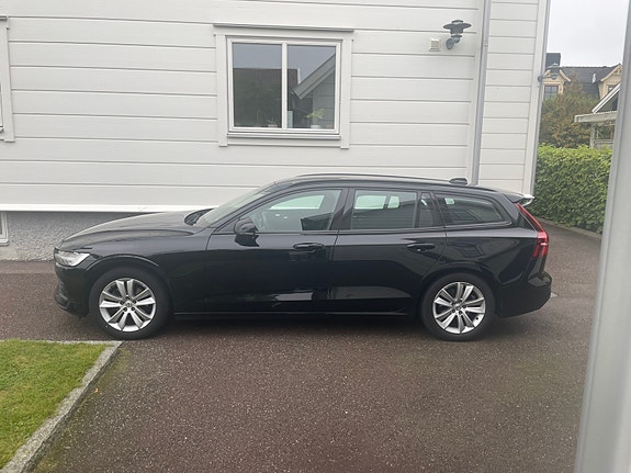 Volvo V60 4 of 23