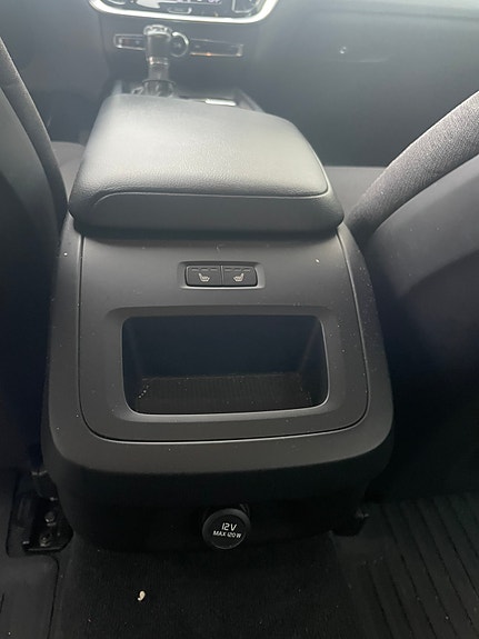Volvo V60 11 of 23