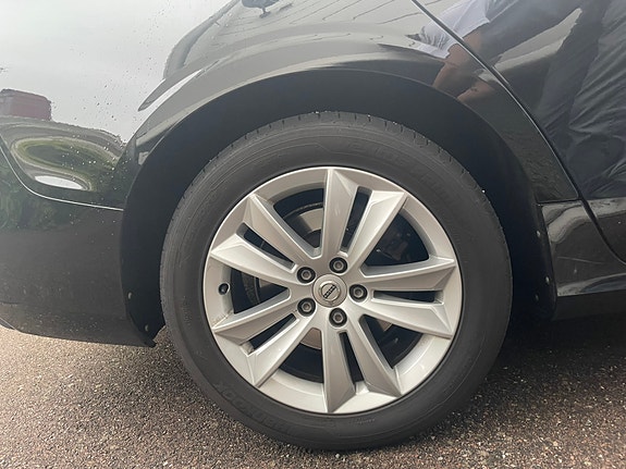 Volvo V60 23 of 23