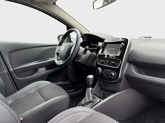 Renault Clio 6 of 13