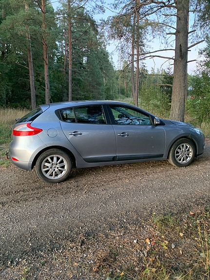 Renault Megane III 5 of 6