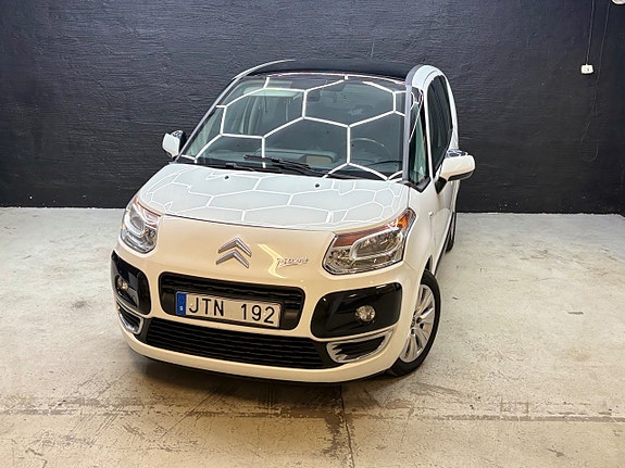Citroen C3 Picasso 2 of 17
