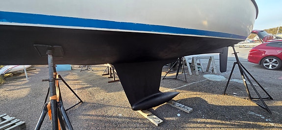 Maxi 77 3 of 6