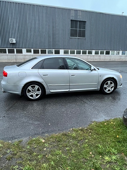 Audi A4 3 of 7