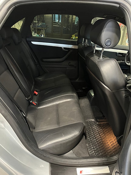 Audi A4 7 of 7