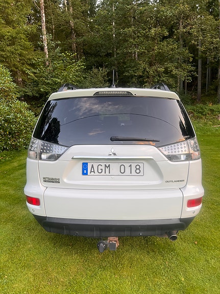 Mitsubishi Outlander 4 of 4