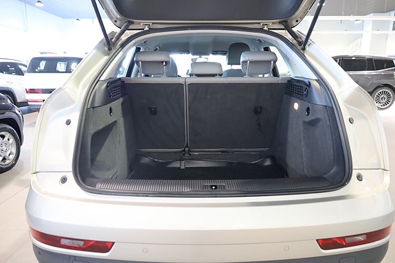 Audi Q3 25 of 25