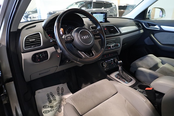 Audi Q3 8 of 25