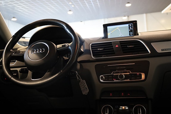 Audi Q3 15 of 25