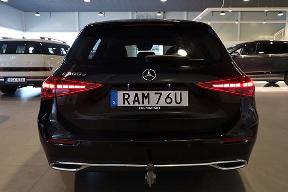 Mercedes-Benz C300 9 of 29