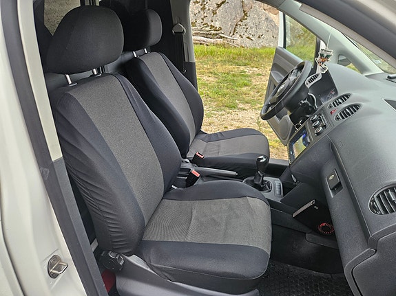 Volkswagen Caddy 5 of 6