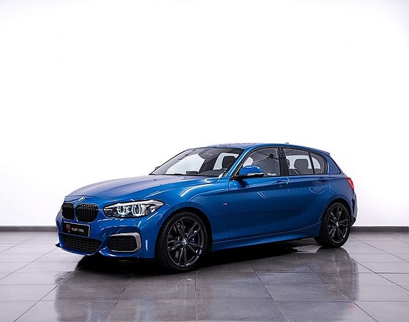 BMW M140i 2 of 21