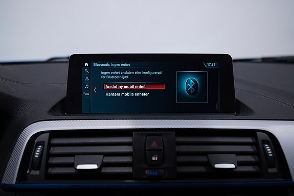 BMW M140i 20 of 21