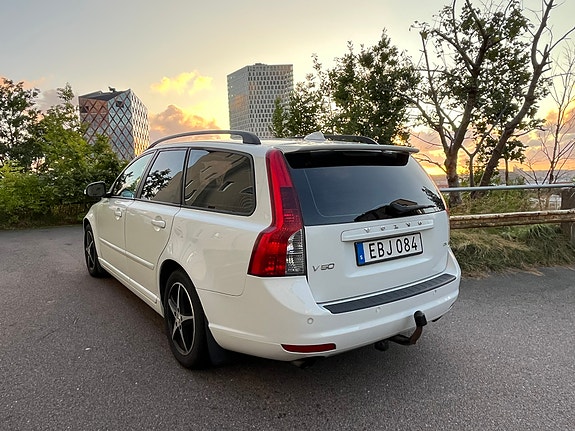 Volvo V50 5 of 13