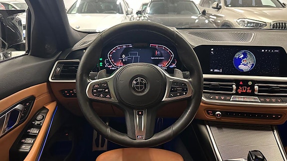 BMW 330i 20 of 30