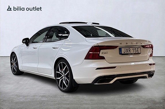 Volvo S60 8 of 29