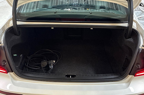 Volvo S60 10 of 29
