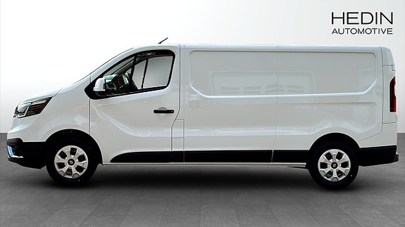 Renault Trafic 6 of 12
