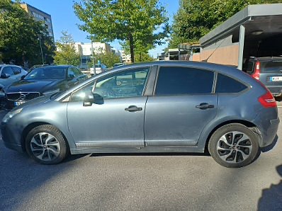 Citroen C4 2 of 11
