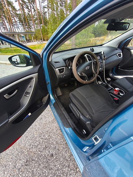 Hyundai i30 7 of 7