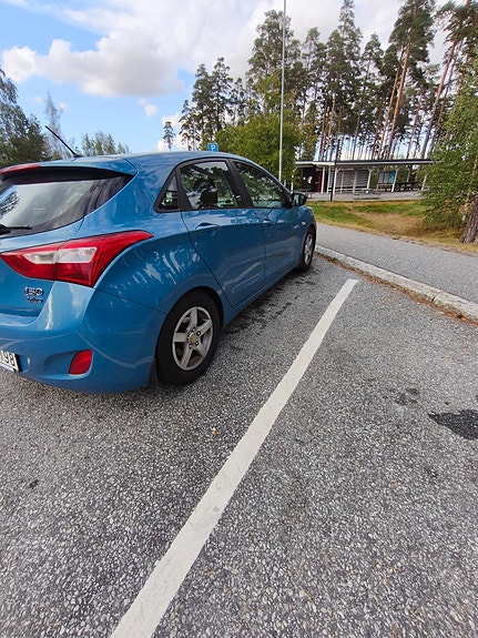 Hyundai i30 6 of 7