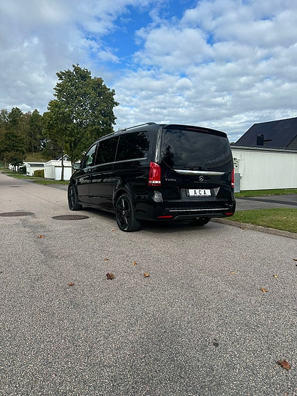 Mercedes-Benz V250 d 3 of 9
