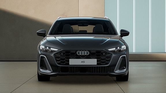 Audi A5 2 of 10