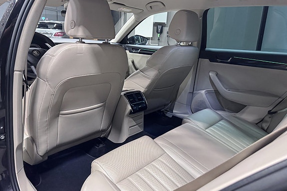 Skoda Superb 12 of 20