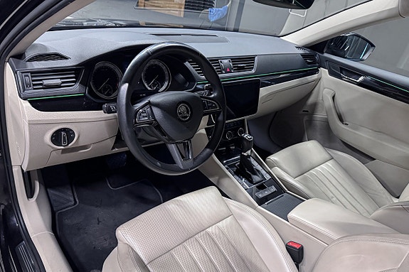 Skoda Superb 11 of 20