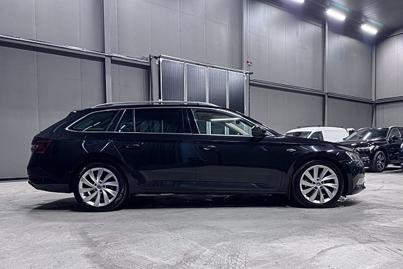 Skoda Superb 7 of 20