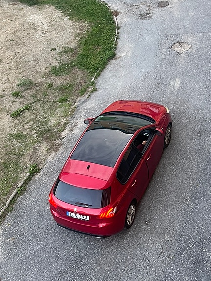 Peugeot 308 7 of 14