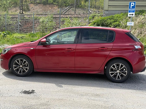 Peugeot 308 6 of 14