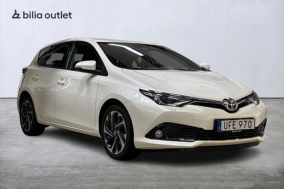 Toyota Auris 4 of 25