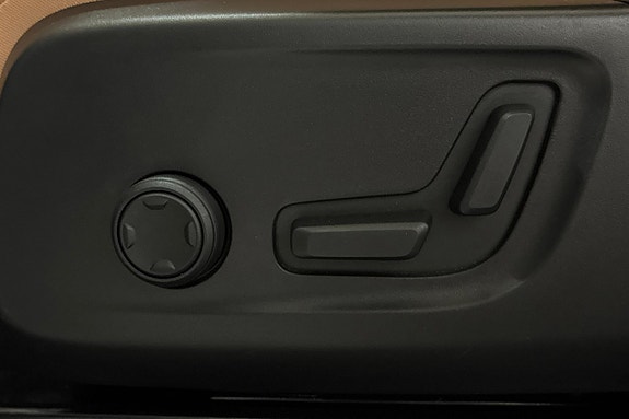 Volvo XC40 26 of 30