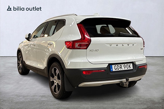Volvo XC40 8 of 30