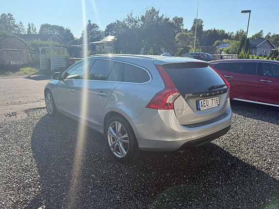 Volvo V60 6 of 6