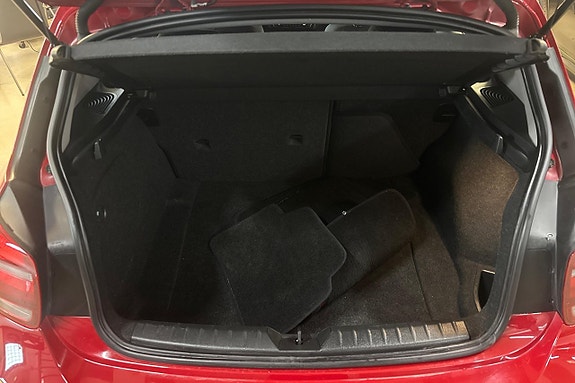 BMW 116i 9 of 21