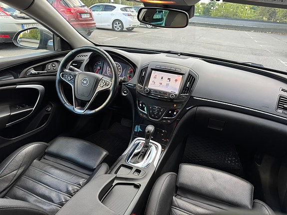 Opel Insignia 8 of 8