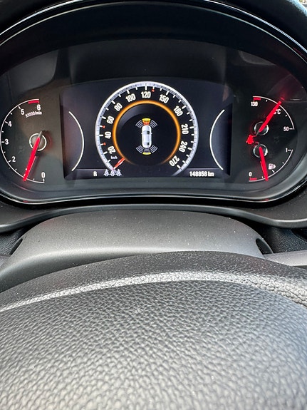 Opel Insignia 6 of 8