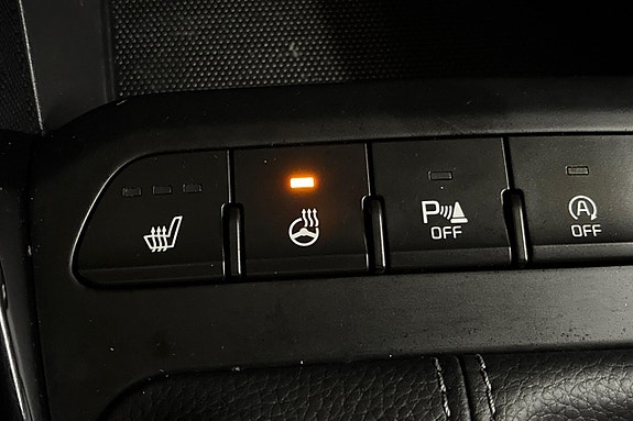 Kia Rio 25 of 25
