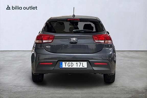 Kia Rio 7 of 25