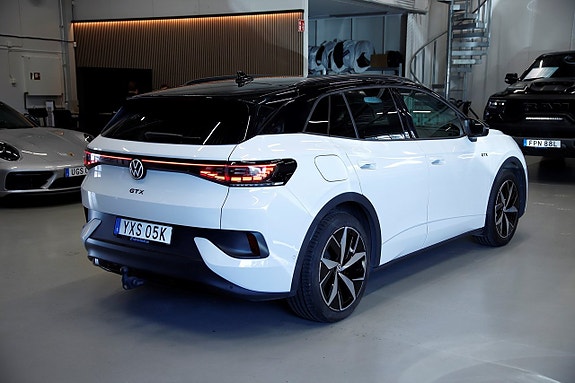 Volkswagen ID.4 GTX 5 of 19
