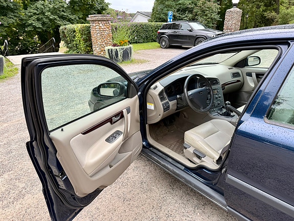 Volvo S60 6 of 12