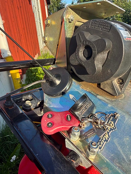 Suzuki Quadrunner LTF 500 F 5 of 6