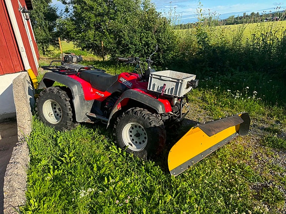 Suzuki Quadrunner LTF 500 F 2 of 6