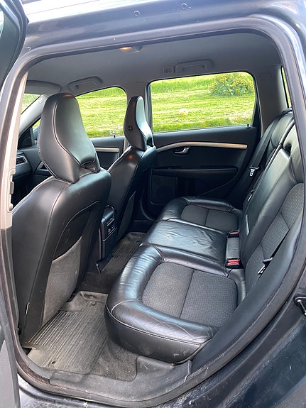 Volvo V70 9 of 10