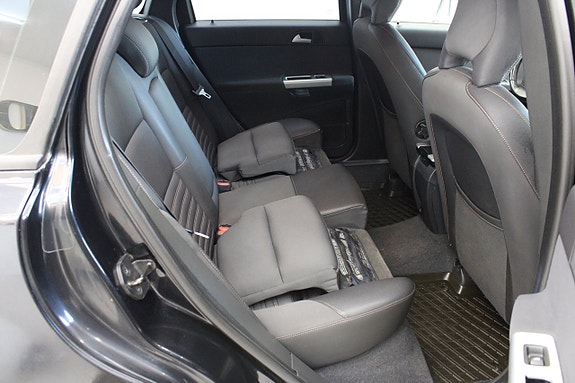 Volvo V50 10 of 12