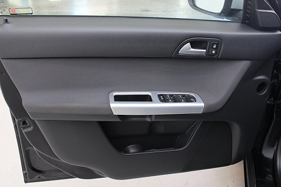 Volvo V50 7 of 12