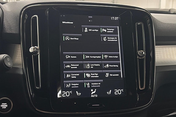 Volvo XC40 22 of 27