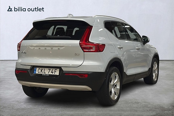 Volvo XC40 6 of 27